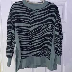 Aerie zebra print sweater with slits on the side